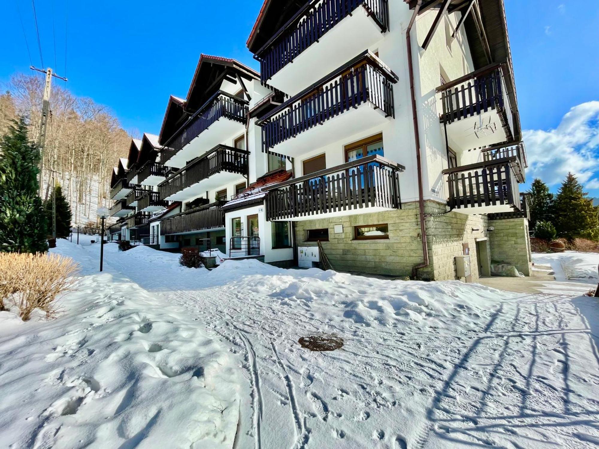 Champion'S Apartment Balkon Garaz Klima Szczyrk Exterior photo